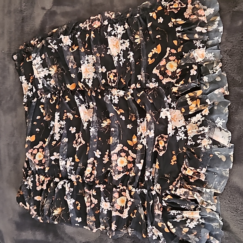 Women Ruffle Skirt